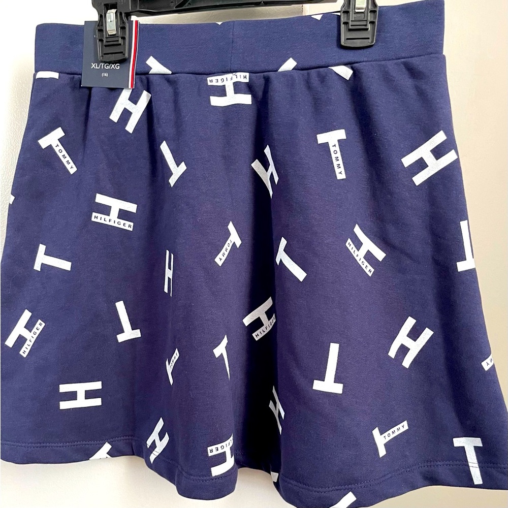 Brand new Tommy Hilfiger skirt